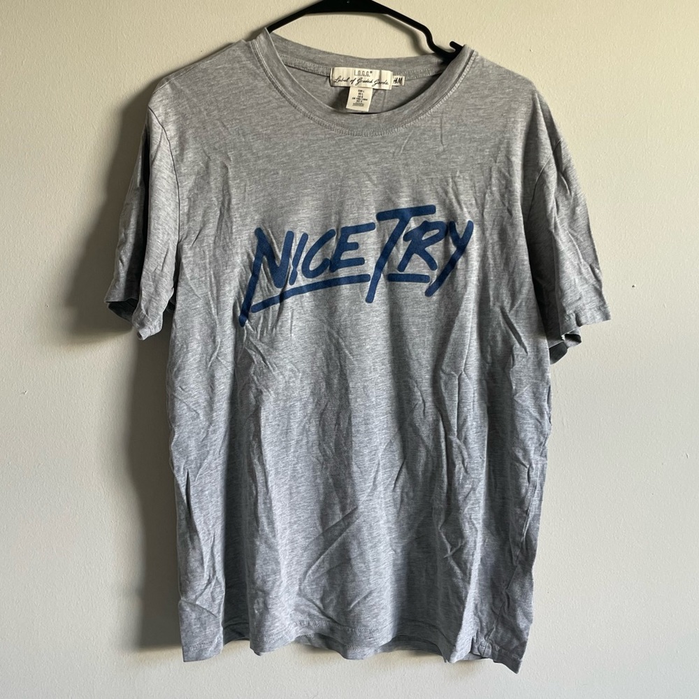 H&M Men’s Gray T-Shirts ‘Well Done’